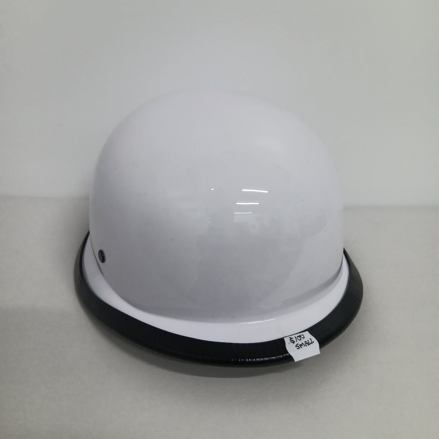 German Helmet (Bright White)