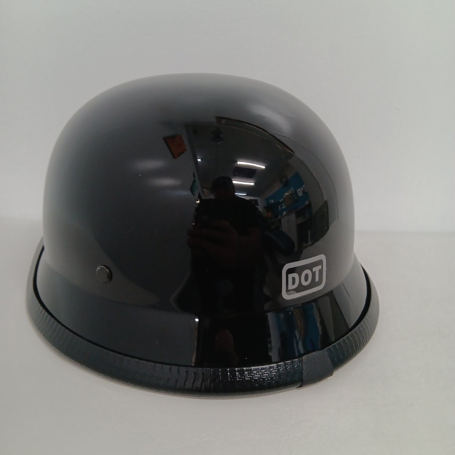 German Helmet (Gloss Black)