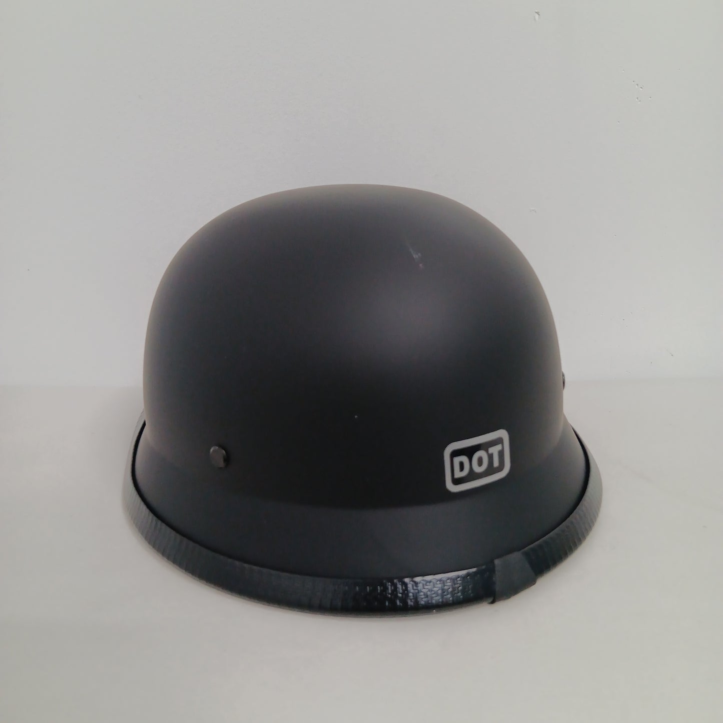 German Helmet (Matt Black)