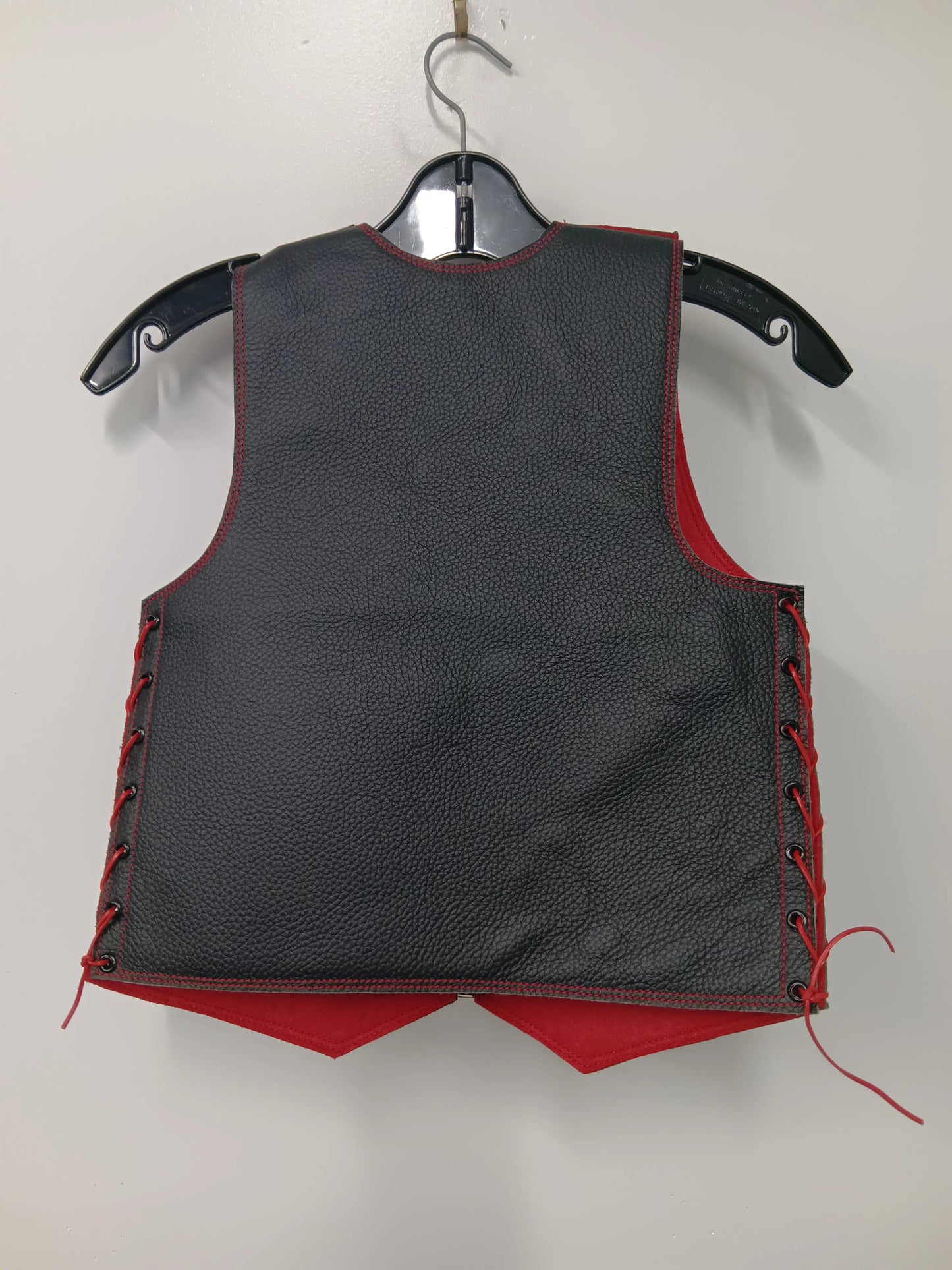 Kids Vest - Black w/Red