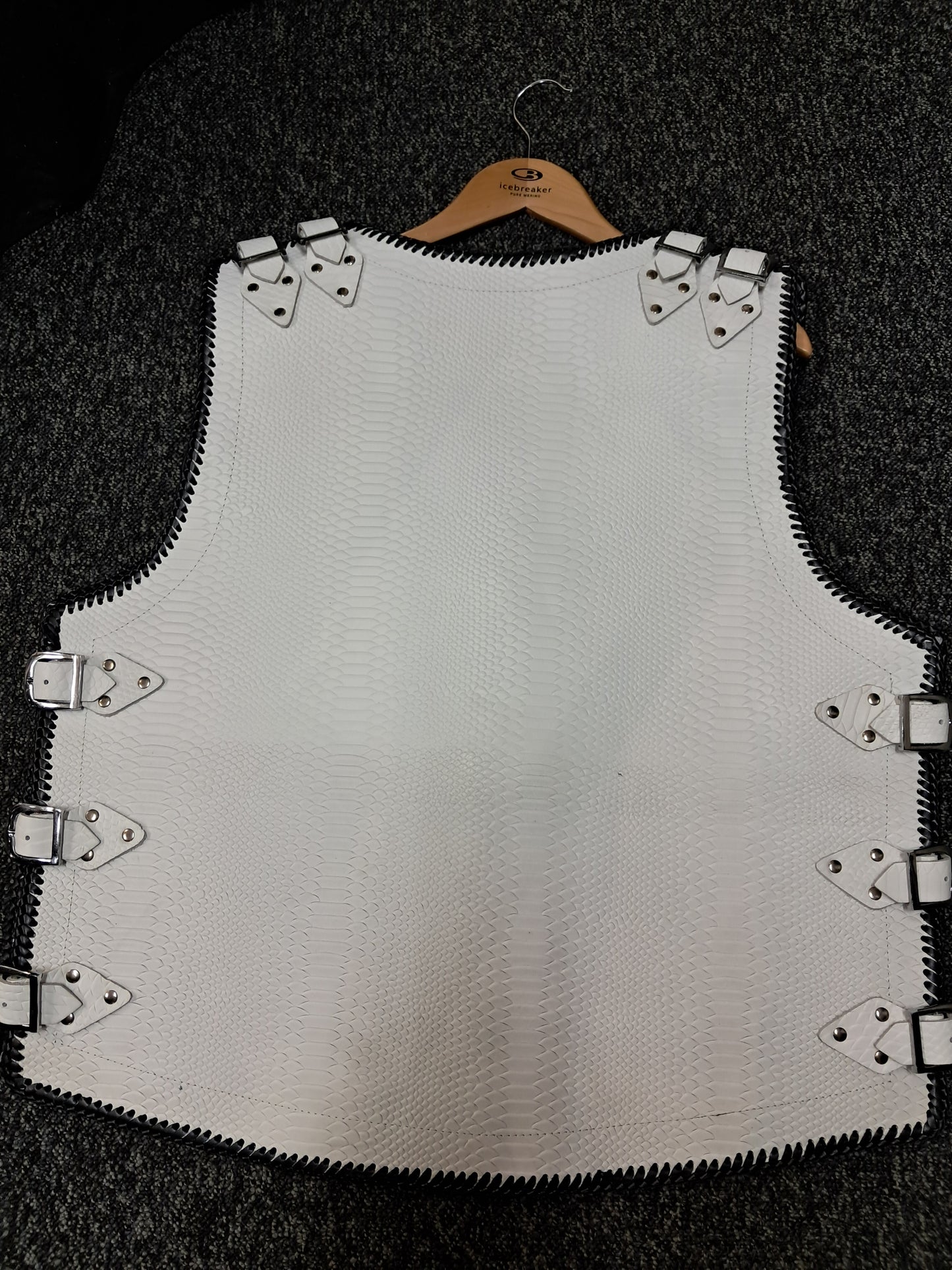 Vest - Snake print White w/blue trim