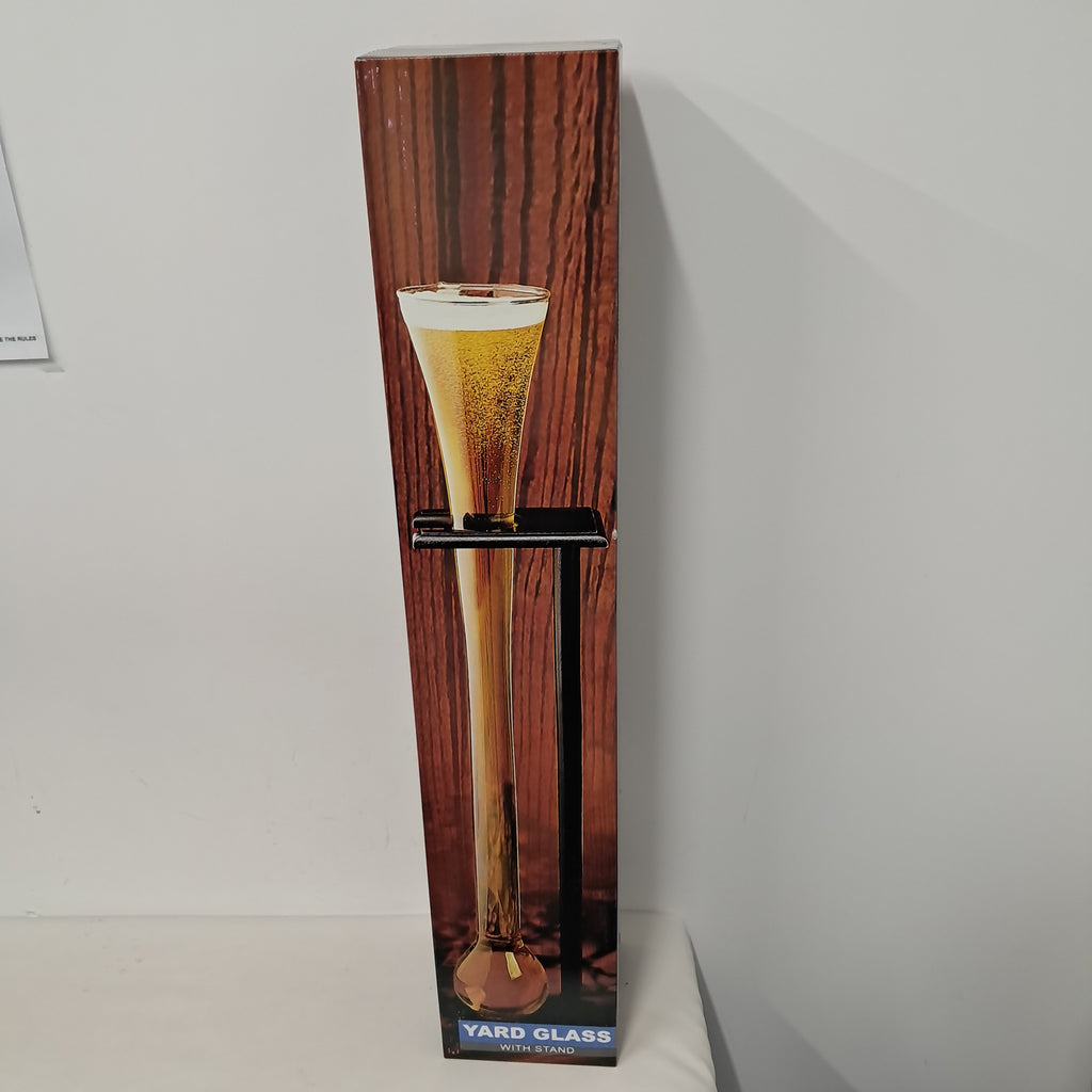 Yard glass with stand
