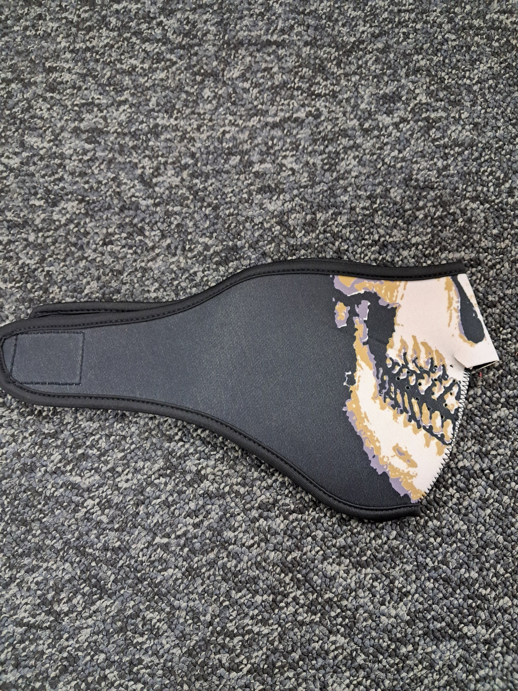 Motorcycle neoprene facemask
