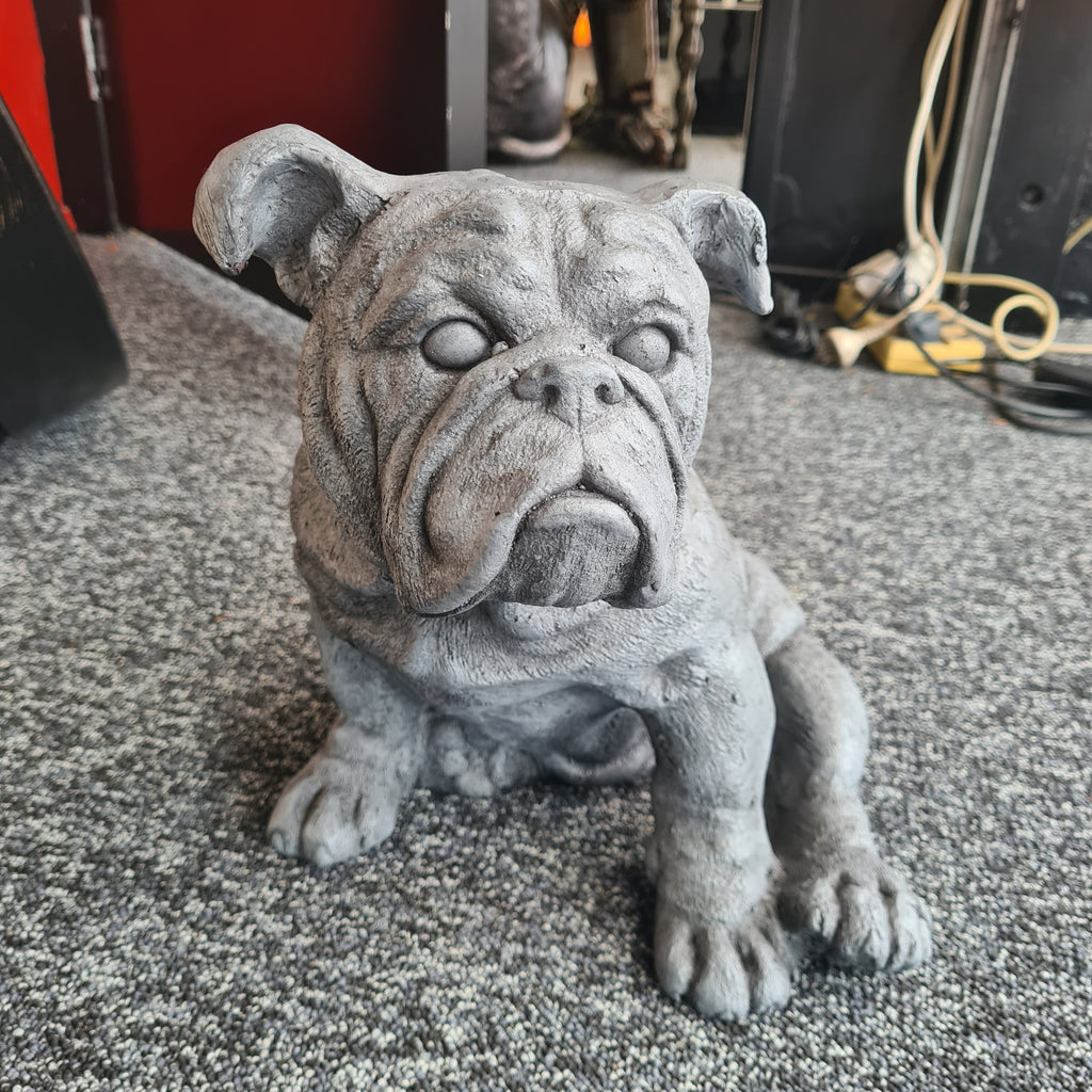Bulldog - Grey Concrete Finish