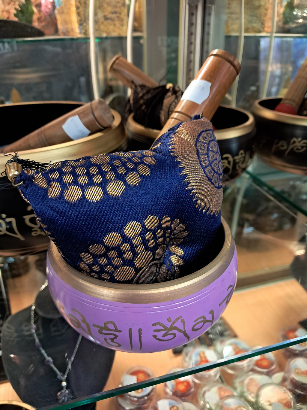 Chakra healing singing bowl