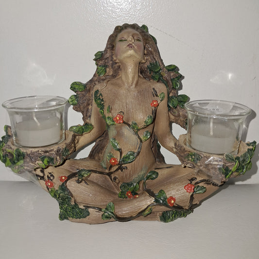 Tealight candle holder