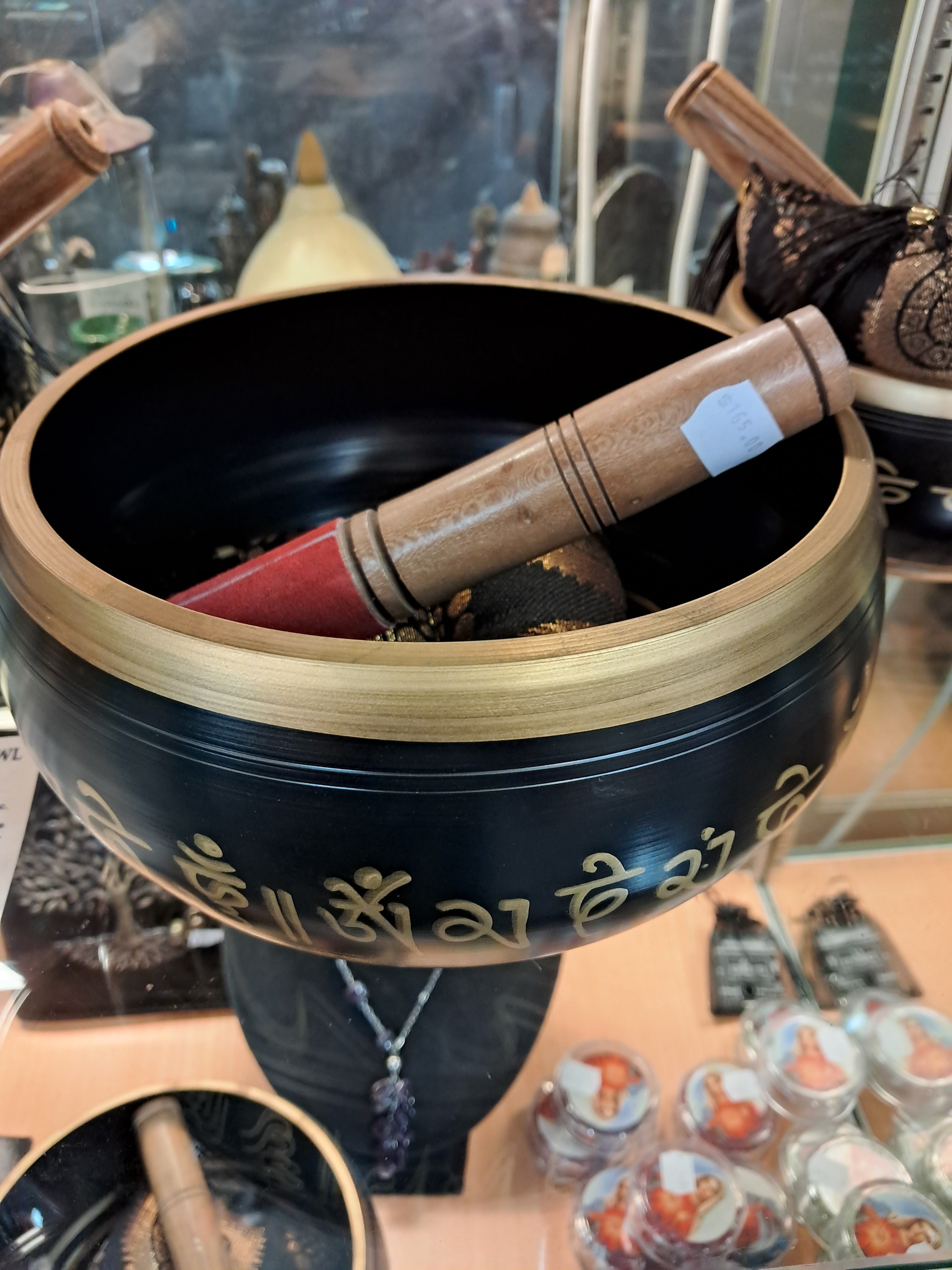 Chakra healing singing bowl